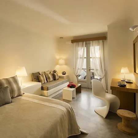 Avaton And (adults Only) 4*