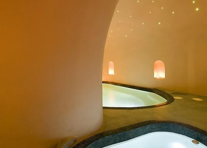 Avaton And (adults Only) 4* Imerovigli (Santorini)