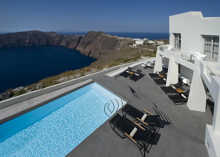 Avaton And (adults Only) 4*