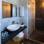 Avaton And (adults Only) 4* Imerovigli (Santorini)