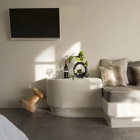 Avaton And (adults Only) Hotel