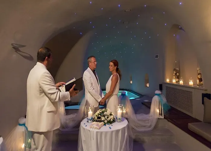 Avaton And (adults Only) Ημεροβίγλι